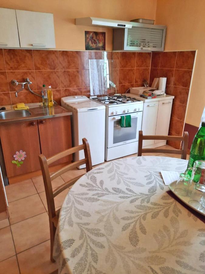 Apartment Surya Rogoznica  Luaran gambar